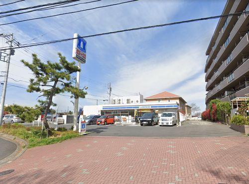 藤沢市柄沢　全1棟(ローソン藤沢遊行寺坂店)