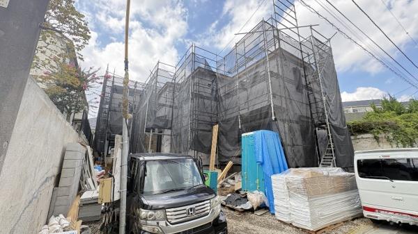 多摩区寺尾台１丁目　全２棟１号棟