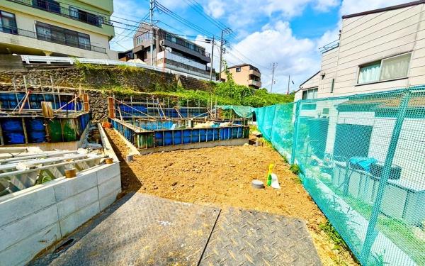 南区六ツ川1丁目　1号棟