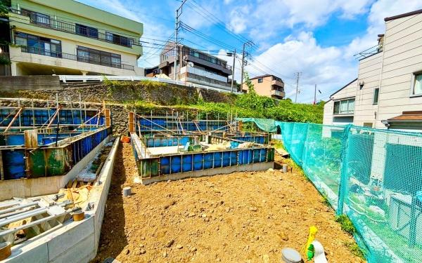 南区六ツ川1丁目　1号棟