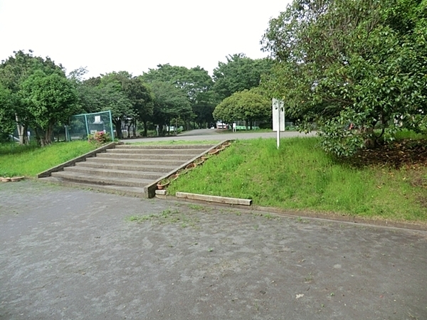 ジュエリアス横浜新子安(子安台公園)