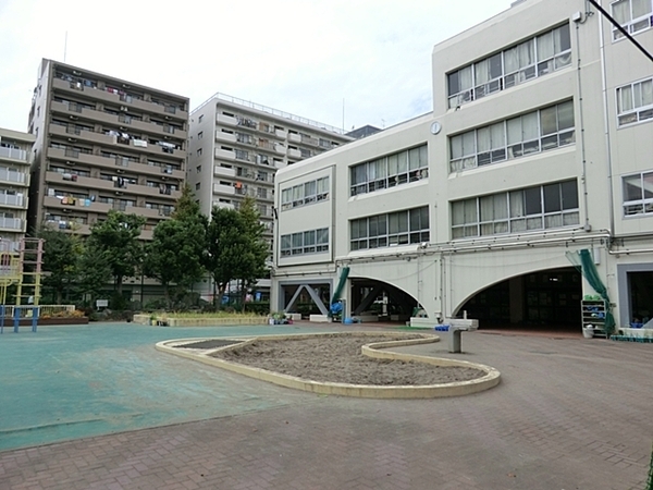クリオ磯子弐番館(横浜市立森東小学校)