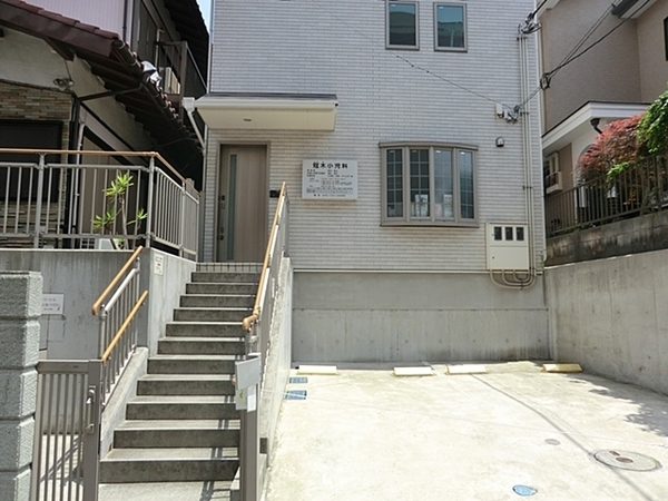保土ケ谷区瀬戸ヶ谷町3期　全2棟2号棟(冠木小児科)