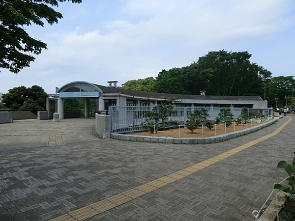 山手台ハイツ(根岸森林公園)