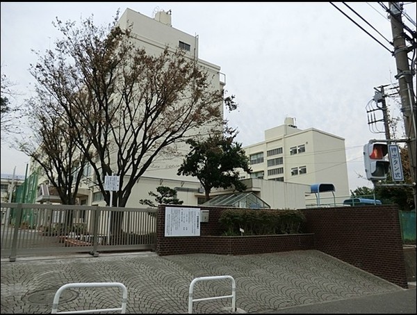公安区日野中央３丁目　全２棟２号棟(横浜市立洋光台第三小学校)