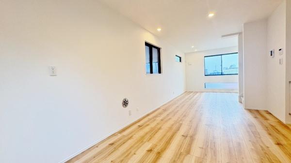 横浜市西区西戸部町２丁目の新築一戸建
