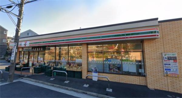 横浜市港北区富士塚１丁目の中古一戸建て(セブンイレブン横浜菊名3丁目店)