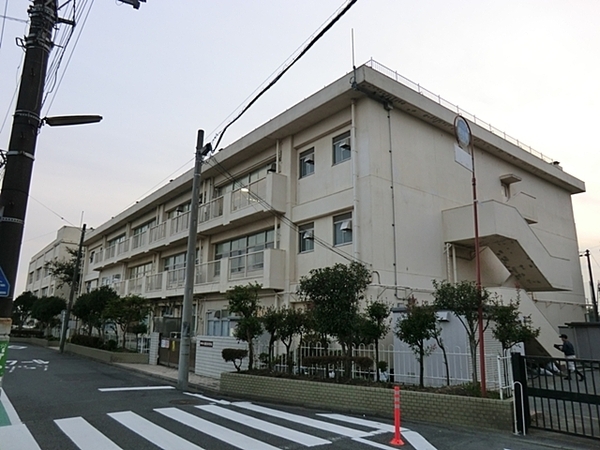 パークシティ横濱Ｅ棟(横浜市立宮田中学校)