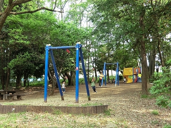 青葉区藤が丘1丁目　全3棟1号棟(藤が丘公園)