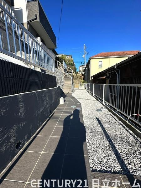 金沢区富岡西４丁目　全２棟Ｂ号棟