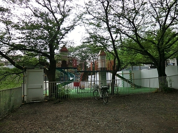 座間市立野台　全1棟(やなせ幼稚園)