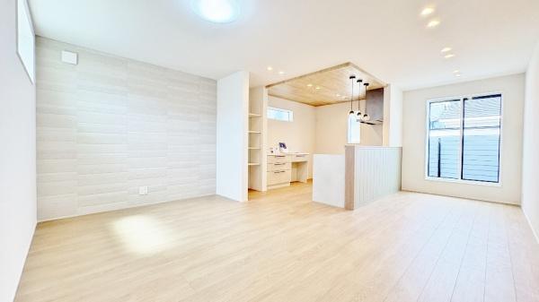 綾瀬市寺尾西　全1棟
