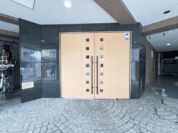 リブゼ横浜ファーストモール