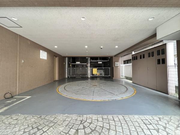 リブゼ横浜ファーストモール