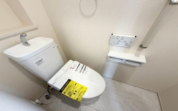 栄区野七里１丁目　全２棟１号棟