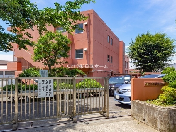 横浜市都筑区荏田南４丁目の新築一戸建(横浜市立荏田南中学校)