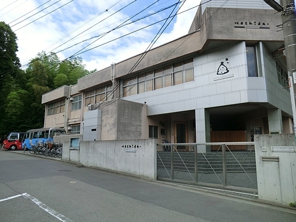 港北ニュータウンイオ7番館(かちだ幼稚園)