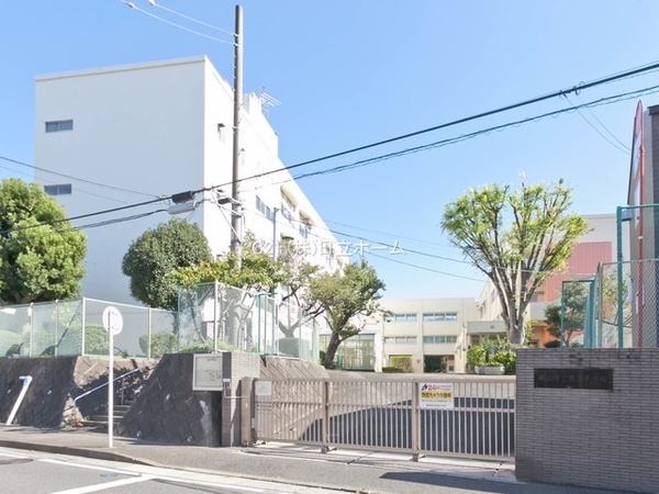 横浜市鶴見区上の宮２丁目の新築一戸建(横浜市立馬場小学校)