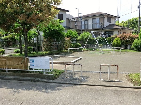 横浜市保土ケ谷区星川３丁目の土地(仏向外野公園)