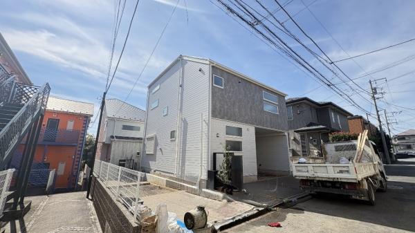 保土ケ谷区峰岡町３丁目　全３棟３号棟