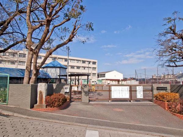 都筑区南山田1期　全8棟2号棟(横浜市立中川小学校)