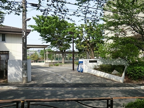 柿生シティハウス(川崎市立白鳥中学校)