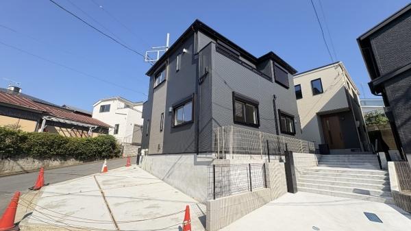 戸塚区原宿４丁目　全５棟３号棟