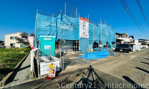 阿久和西４丁目　全２棟２号棟