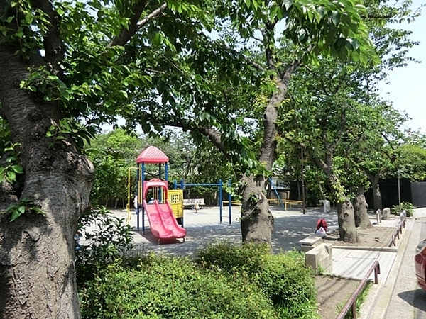 横浜市磯子区森６丁目の新築一戸建(森六丁目公園)