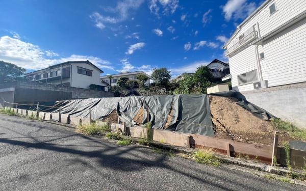 鎌倉市津西１丁目