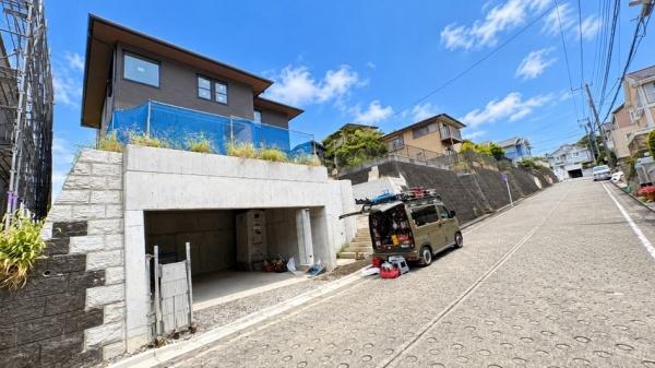 鎌倉市津