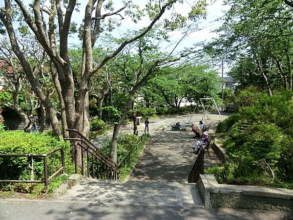 磯子区洋光台3丁目　全2棟1号棟(洋光台三丁目公園)