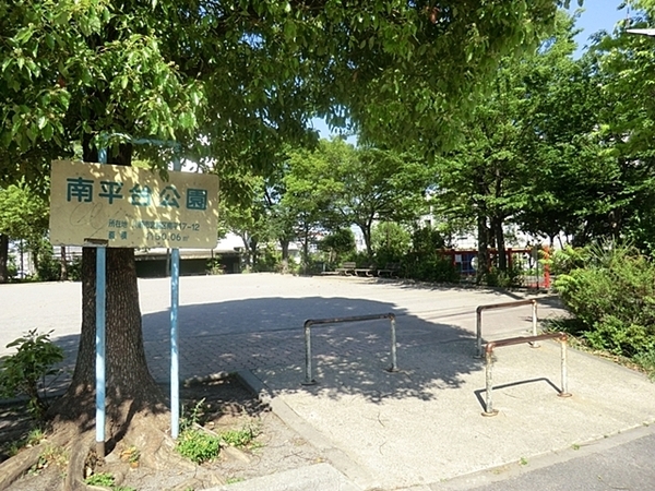 ヒルハイツ宮前平ウエスト(南平台公園)