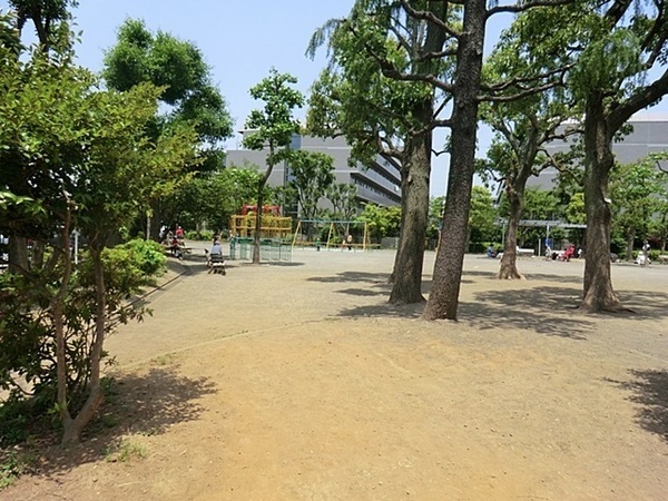 ザ・パークハウス武蔵新城(上小田中西公園)