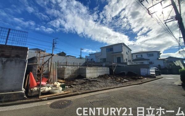 旭区市沢町　全２棟２号棟
