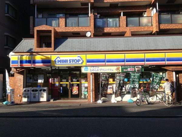 エグゼプリュート大師駅前(ミニストップ川崎大師前店)