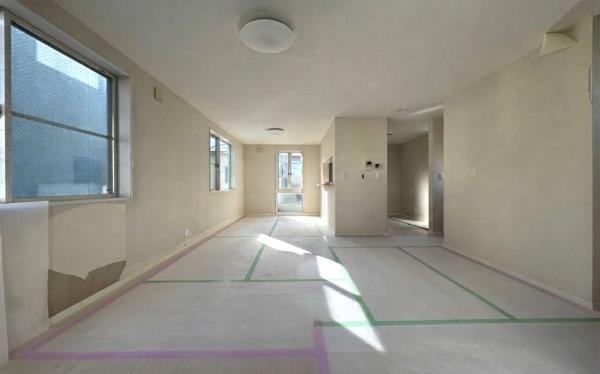 鶴見区駒岡1丁目　戸建て