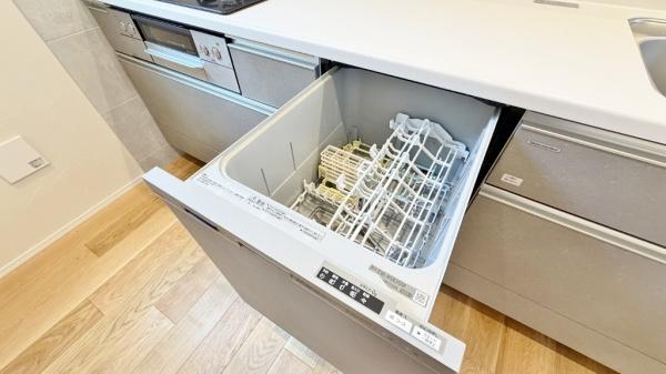 鎌倉市七里ガ浜1丁目　全2棟B棟