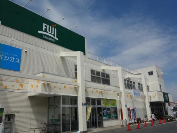 厚木市毛利台１丁目の中古一戸建て(Fuji戸室店)