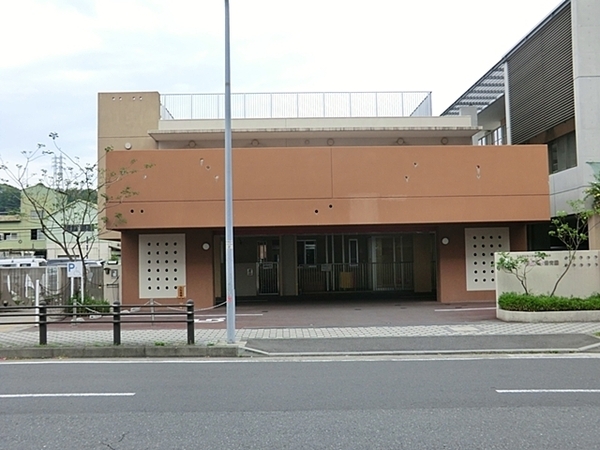 パークシティ横濱Ａ棟(合歓の木保育園)