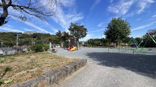 戸塚区川上町　全2棟B棟