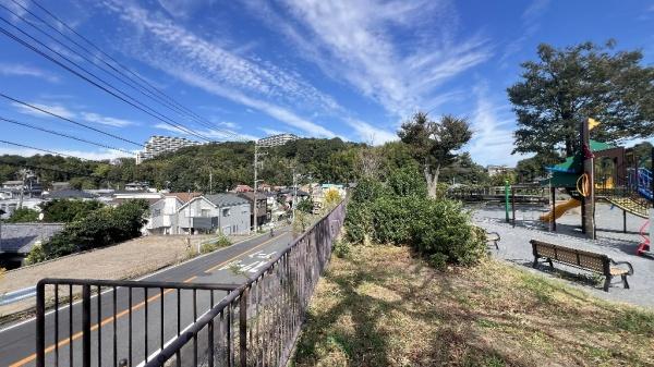 戸塚区川上町　全2棟B棟