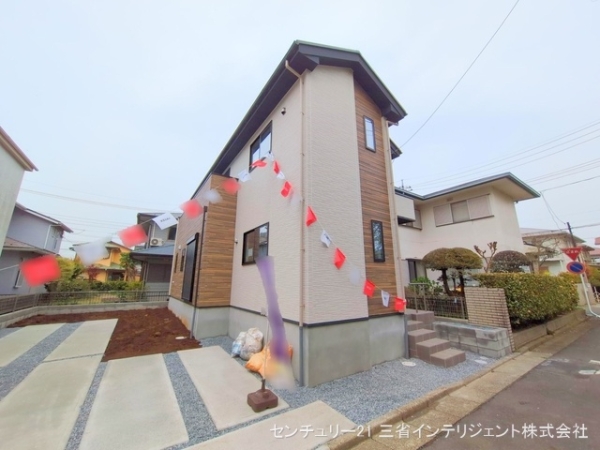 三郷市早稲田８丁目の新築一戸建
