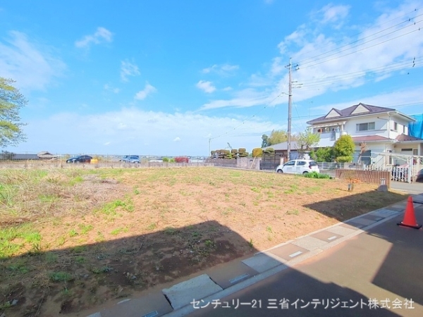 北葛飾郡松伏町大字築比地の売土地