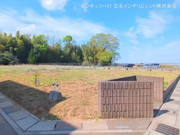 北葛飾郡松伏町大字築比地の売土地