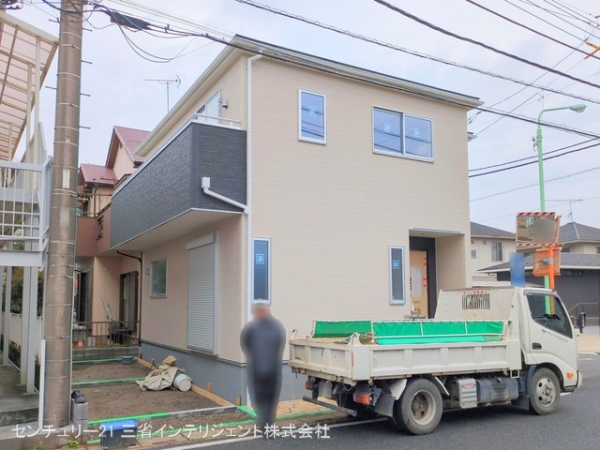 三郷市早稲田３丁目の新築一戸建