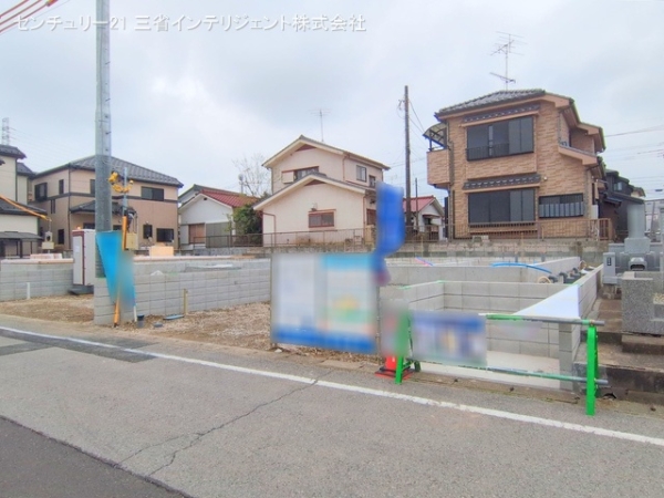 吉川市中曽根１丁目の新築一戸建