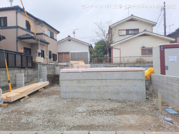 吉川市中曽根１丁目の新築一戸建