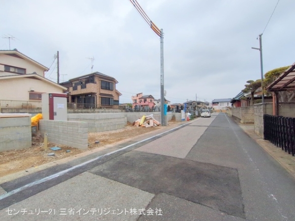 吉川市中曽根１丁目の新築一戸建