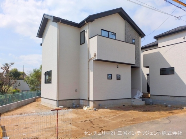 三郷市高州４丁目の新築一戸建